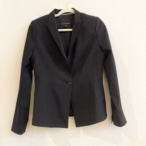 Banana Republic Women's Wool‎ Classic Fit Black Blazer Long Sleeve Size 6 Career